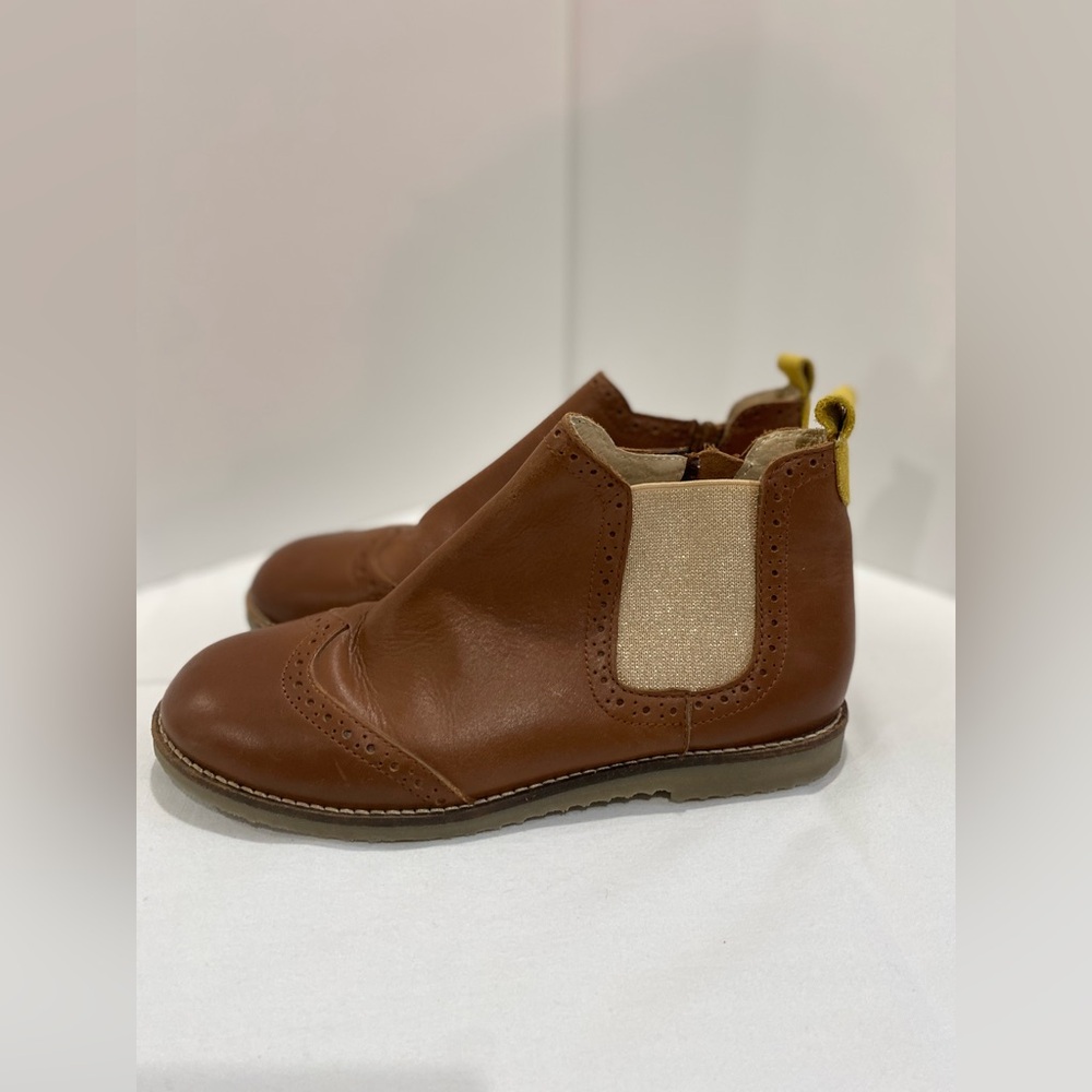 Boden Chelsea bootie